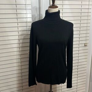 New York & Company Turtleneck Top